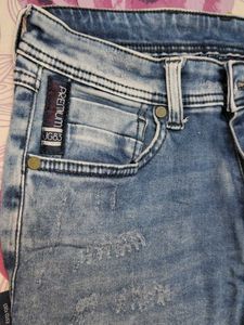 Distressed blue denim jeans 👖