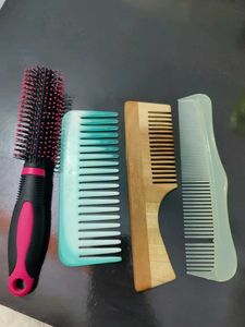 Assorted Comb Bundle