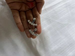 Earings