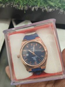 Gents Look Watch