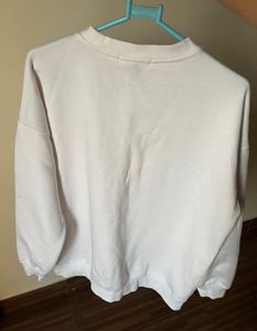 Forever 21 Sweatshirt