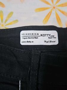 Kotty Brand New Black Jeans
