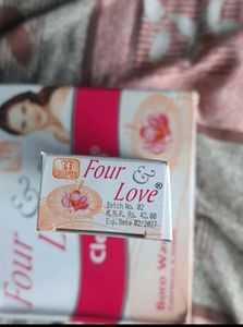 Four &amp; Love Beauty And Winter Cream [7 Pieces]