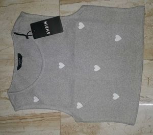 Grey Heart Print Sleeveless Top
