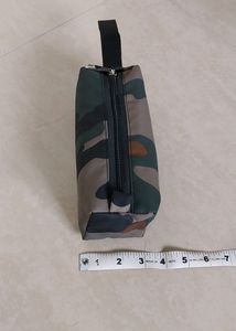 🆕️ Camouflage Print Unisex Pouch