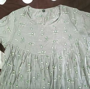 Grey Floral Dress 🌸 – Good Condition