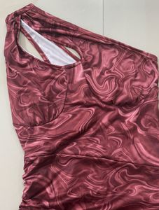 One Side Arm Bodycon Dress
