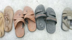 Mens Footwears