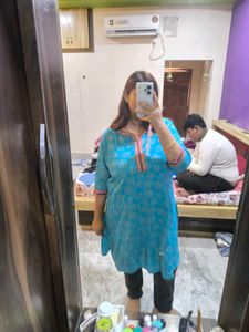 Set Of 4 Beautiful Kurtis With Freebie!