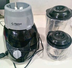 NEW MIXER GRINDER WITH 2 JARS