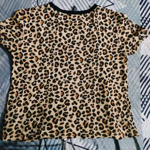 H&amp;M Leopard Print T Shirt Top