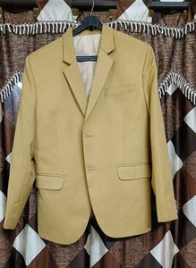 Offer Cream /half White Blazer