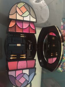 Makeup Kit
