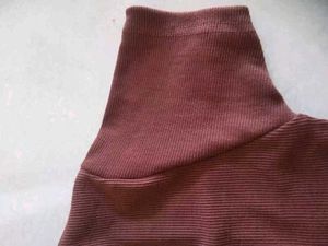Stylish Brown Body-hugging Top