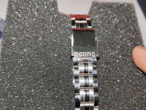 Silver Maxima Watch🩷🎈😍