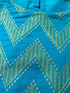 Elegant Blue Embroidered Kurta