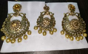 Elegant Ethnic Earrings &amp; Maangtika