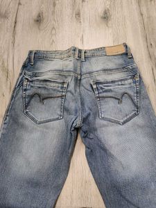 Ma2478 Rockstar jeans waist 32 inches