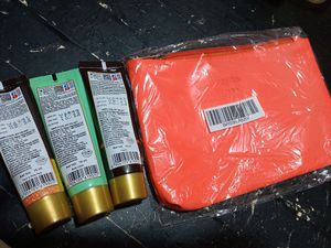 htBella Vita Perfume Set And Wow Skincare Product