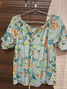 Floral Print Off-Shoulder Top