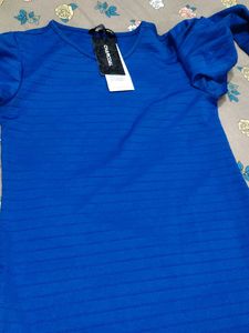 Top Bust 32/32 Fitted New Size S Balloon )sleeves