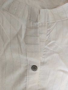 Elegant Silver Striped White Kurta