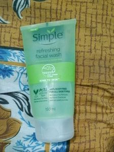Simple Moisturizing Facial Wash