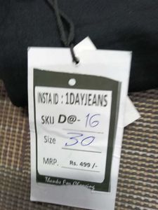 D@16 Size-30 Slim Jeans