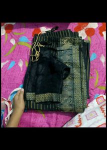 black sari