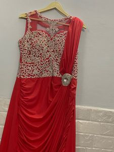 gown