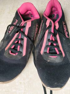 Casual Sports Shoes