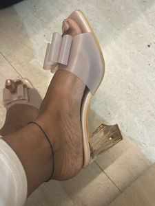 Beautiful Heels In the Shade Of Pink
