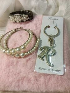 "Combo Delight : Earrings, Bracelet & Keychain!"