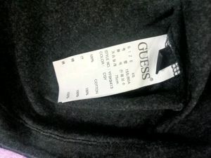 Stylish Tops Guess