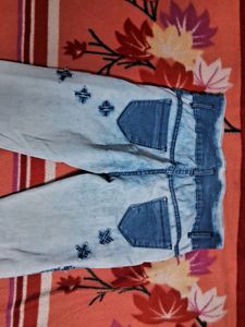 Jeans For Girl.