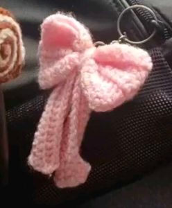 Crochet bow keychain