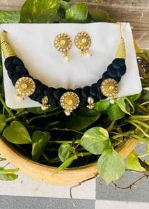 Elegant Black Velvet Necklace Set