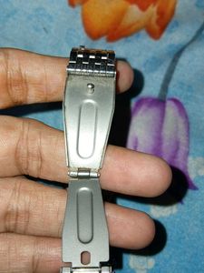 Festive Sale! Fastrack Sunburn Women Wrist Watch