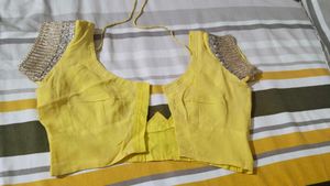 Beautiful Yellow Sari With Blouse