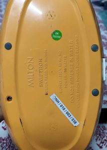 Milton Swiftron Electric heated lunch Box