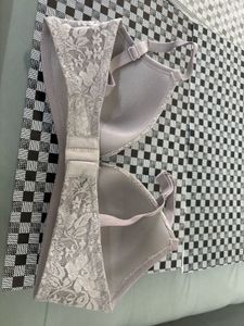 Lace Bra New Bilkul Ek Bar Bi Use Nhi Kiya