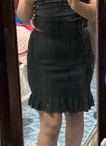 solid asymmetrical skirt