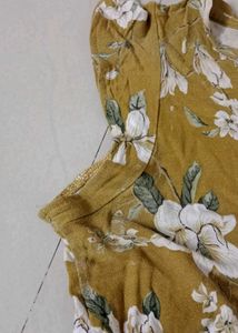 Mustard daily wear top