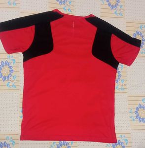 Red &amp; Black Athletic T-Shirt