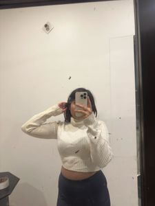 turtle neck off white cropped sweater