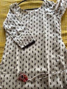 Pure Chanderi Paisley Print Kurta
