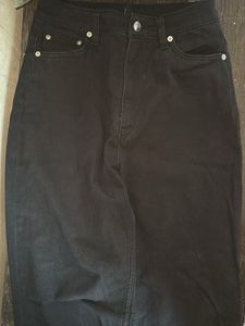 Black High-Waisted mom Jeans