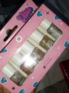 Gliter Nail Paints