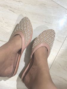Jutti for sale….🥰