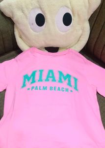 MIAMI PRINT TSHIRT.